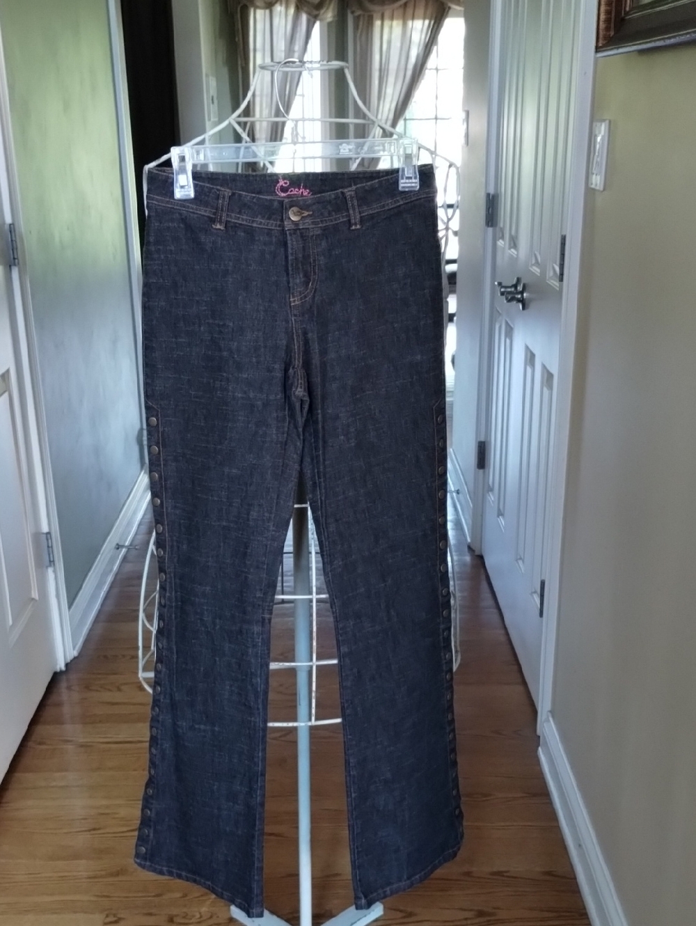 Cache Snap Button-Trim Jeans
